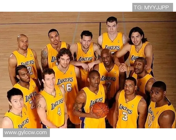 2003年奇才与湖人对决回顾:历史交锋与传奇球员的巅峰对抗 2003年奇才与湖人对决回顾:历史交锋与传奇球员的巅峰对抗